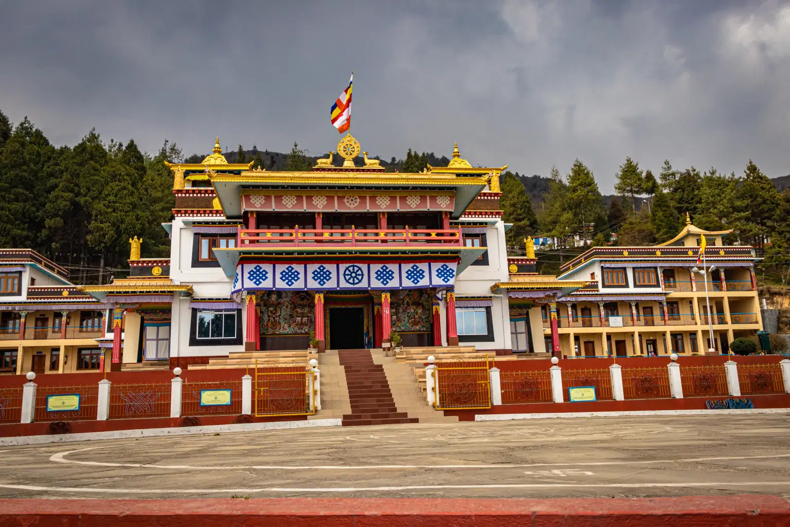 <em>Arunachal Pradesh</em> Tour Packages From Ahmedabad 