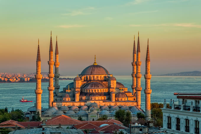 Blue mosque in glorius sunset