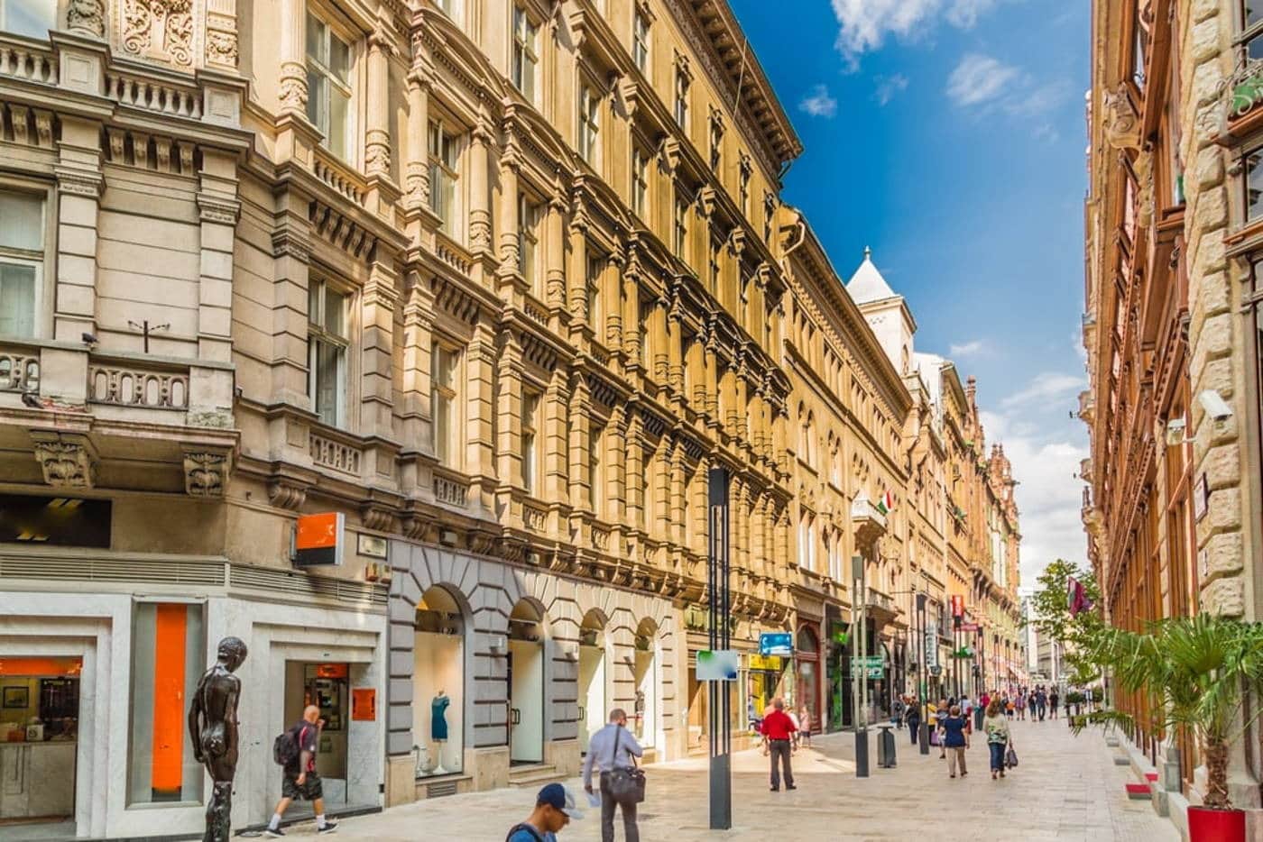 Discover Historic Architecture on Vaci Street