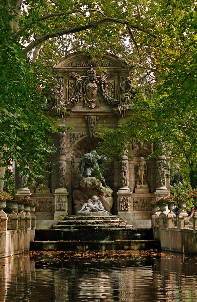 Stroll Through Luxembourg Gardens