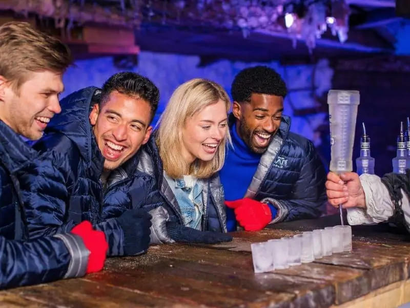 Enjoy 3 free drinks with entry at the Xtracold Icebar Amsterdam