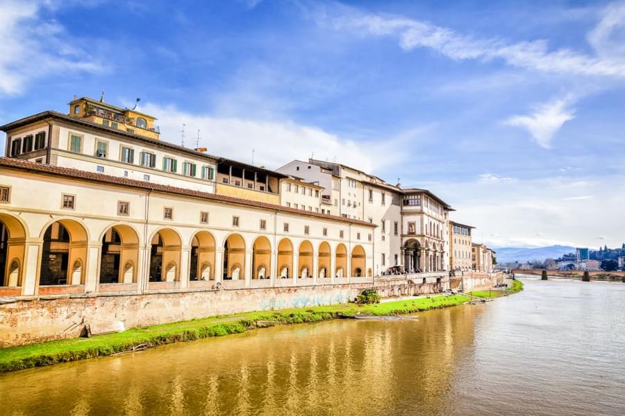 Enjoy visiting the covered bridge of the Ponte Vecchio and learn about the Roman origins of the city