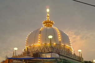 J313954xwp2ko09yrfjkn64opzwg 1547636634 dargah of moinuddin chishti