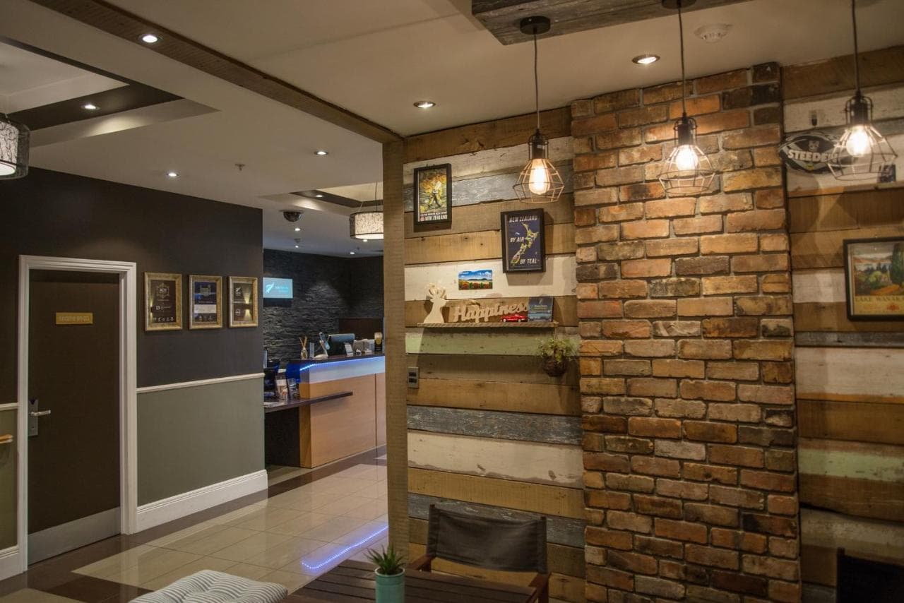 Auckland City Hotel