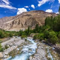 ladakh-adventure-expedition-with-turtuk