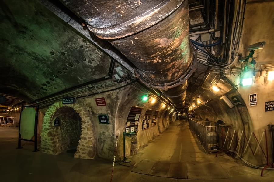 Discover the industrial complex to see the Parisian sewer network