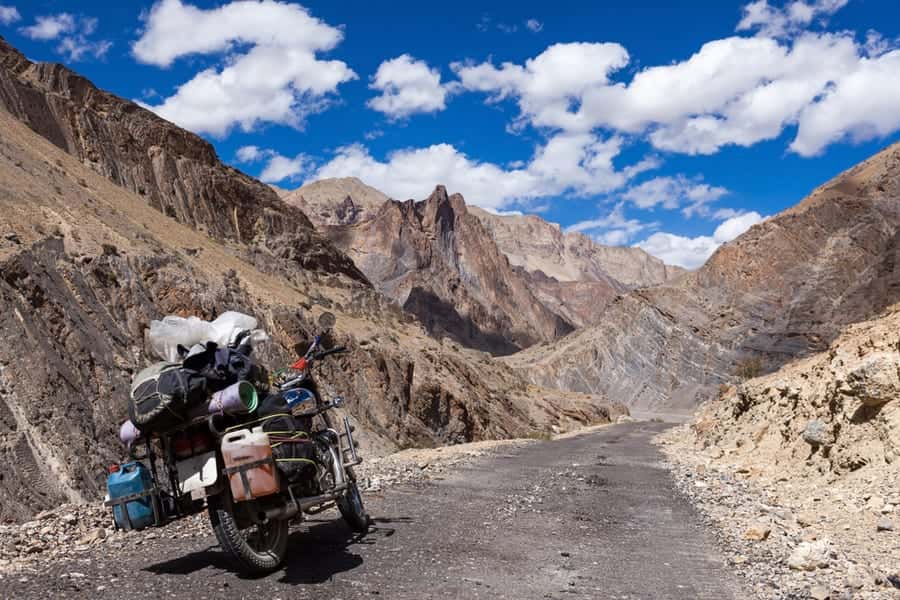 Manali to Leh Bike Trip Package from Delhi