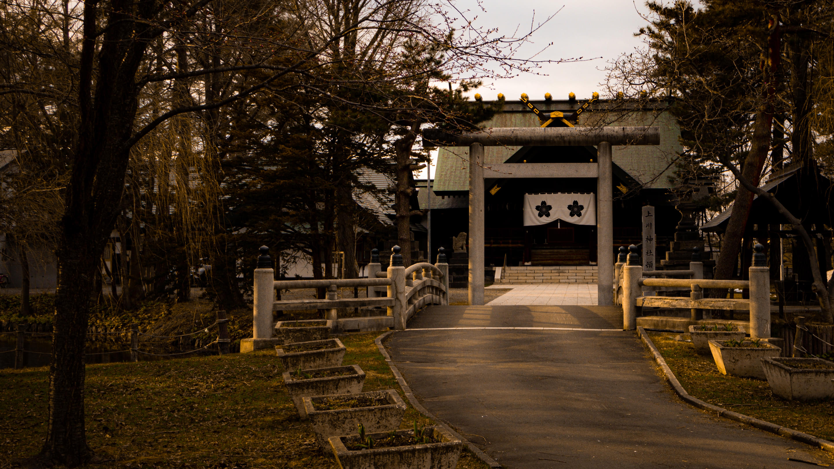 Tokiwa Shrine  Overview