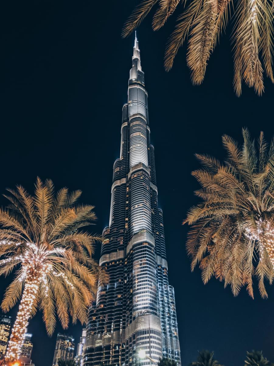 Tips to visit Burj Khalifa at Night