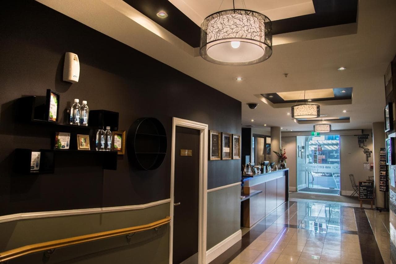 Auckland City Hotel