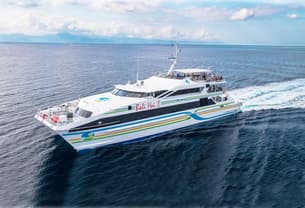 Have a unique cruising experience with Bali Hai Cruise