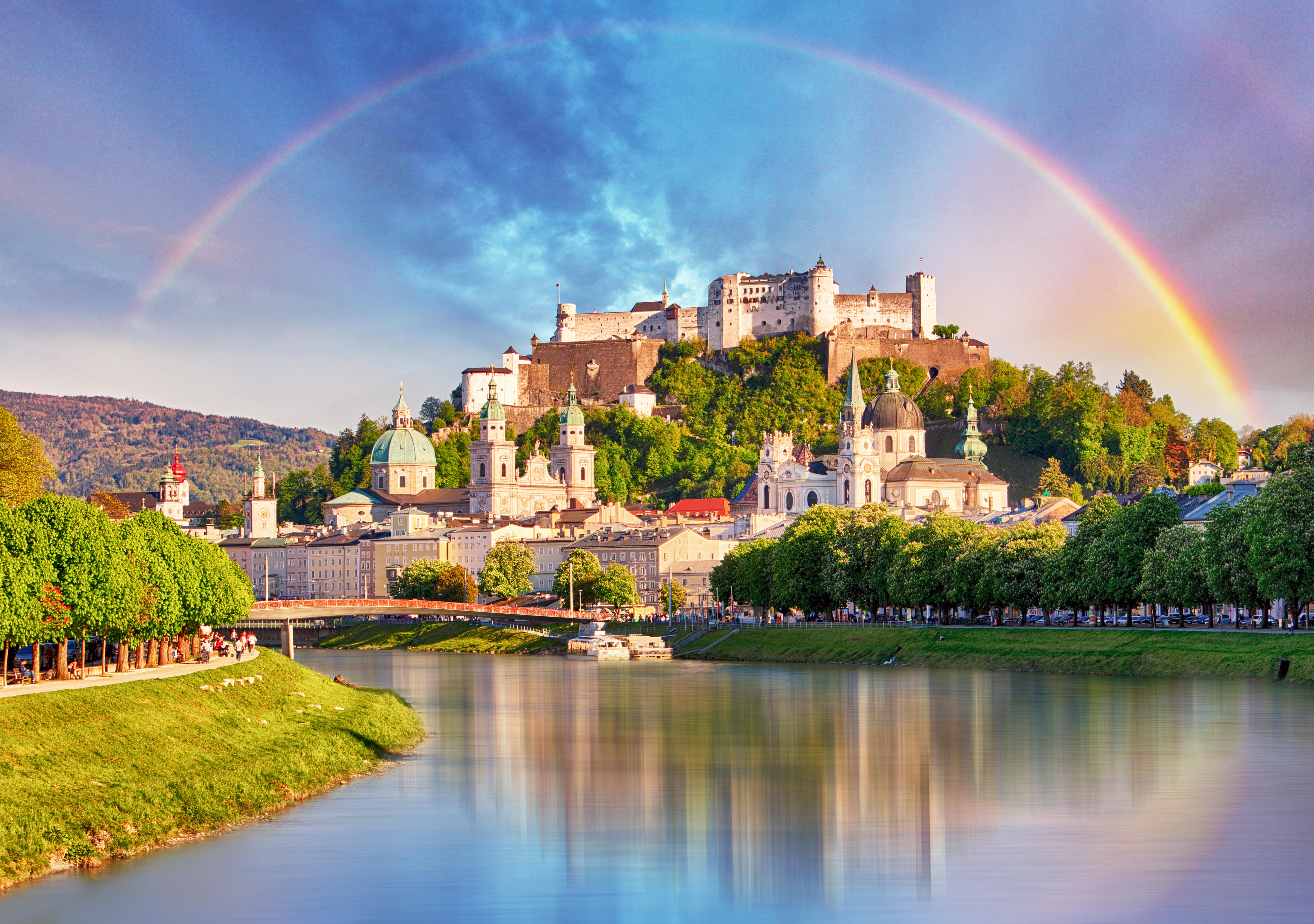 Admire the stunning architecture of Fortress Hohensalzburg in Salzburg