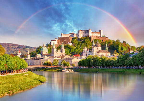 Admire the stunning architecture of Fortress Hohensalzburg in Salzburg
