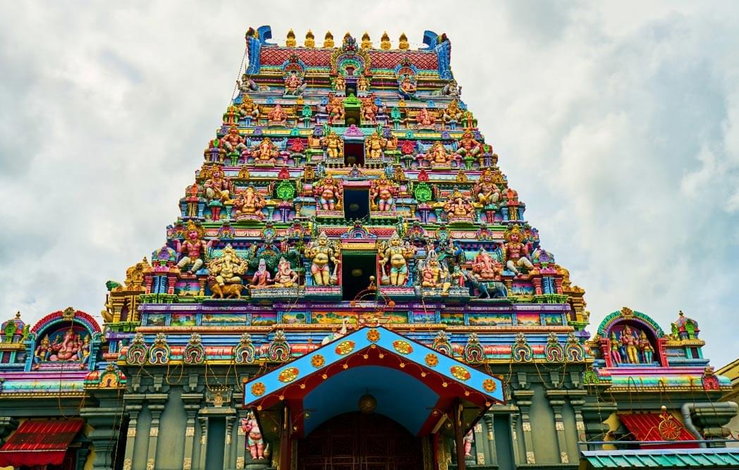 Arul Mihu Navasakthi Vinayagar Temple Overview