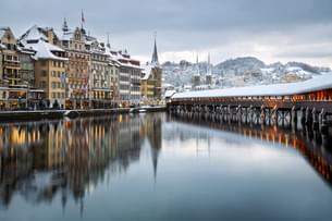 Jgial6jum8q786cu3ph29nyq1w47 shutterstock 2549927093