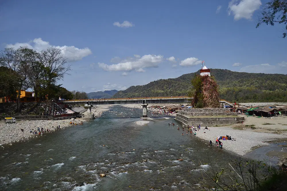 Add an adventurous thrill to your pilgrimage