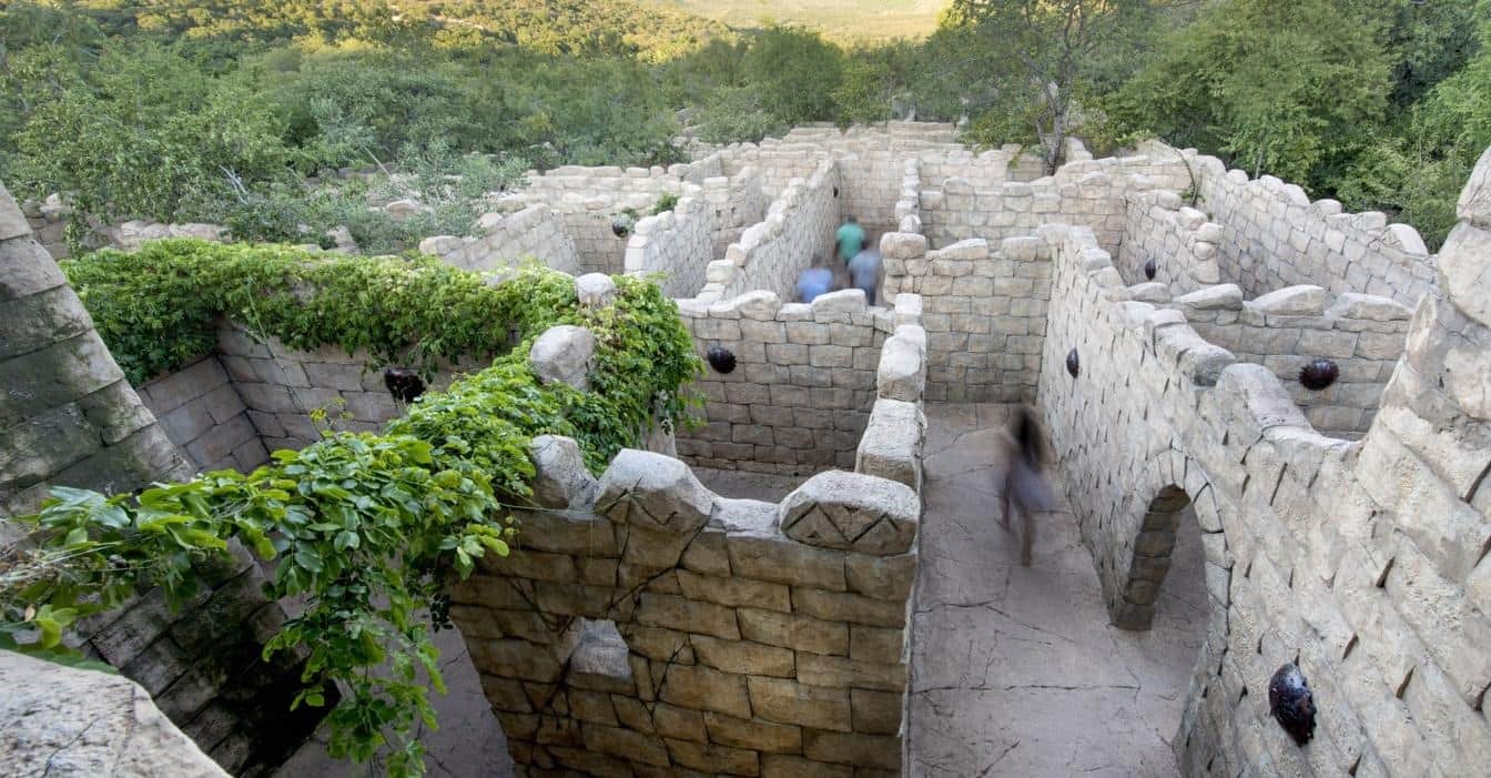 The Maze of the Lost City
