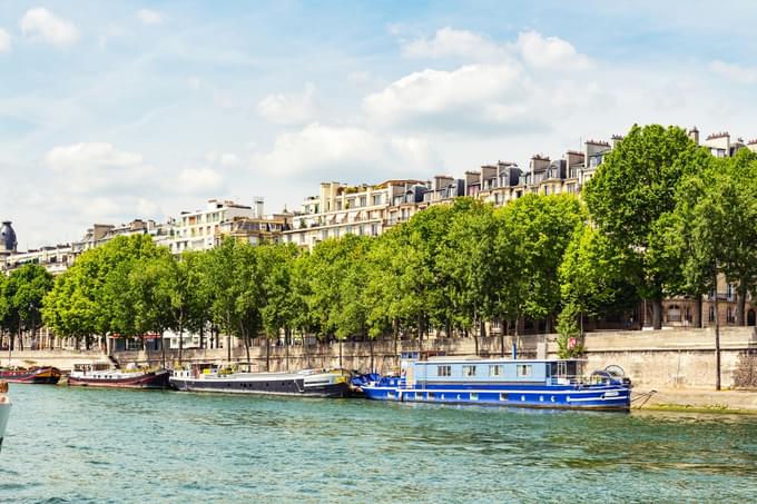 Cruise on the Seine River