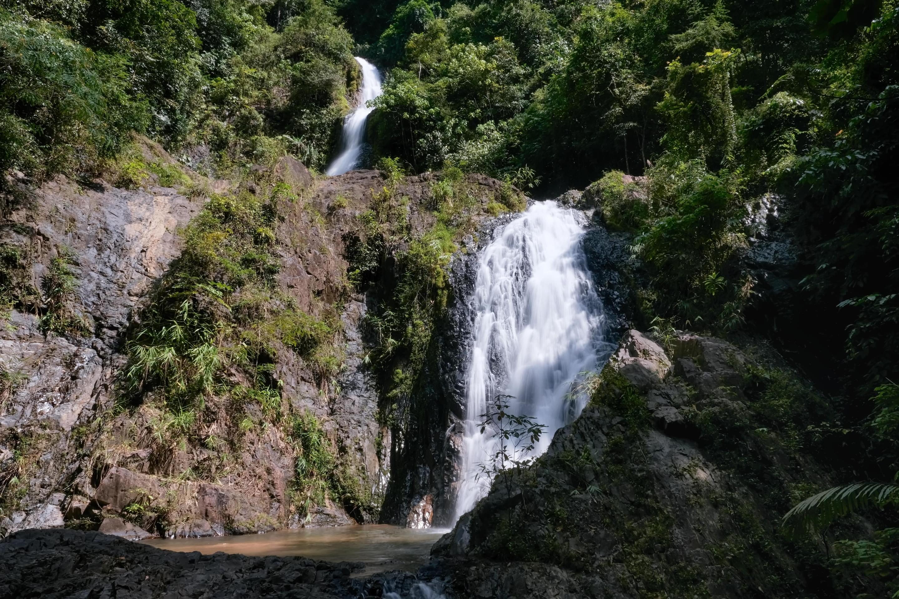 Huay Tho Waterfall Overview