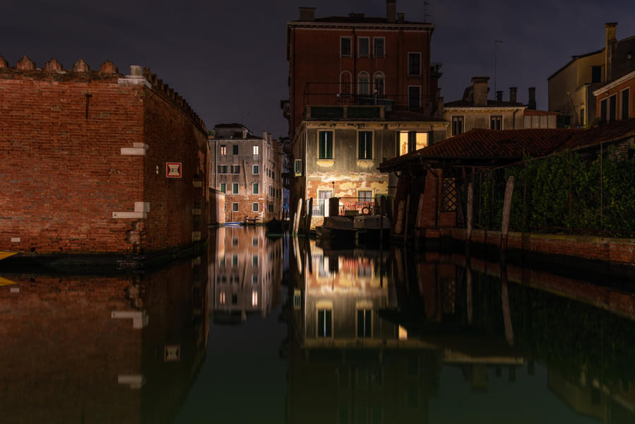Explore the unexplored parts of Venice