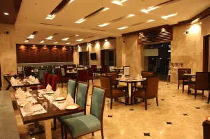 Jwpmfxr75ej57sikyyyepjfpegpg 201506121325348783