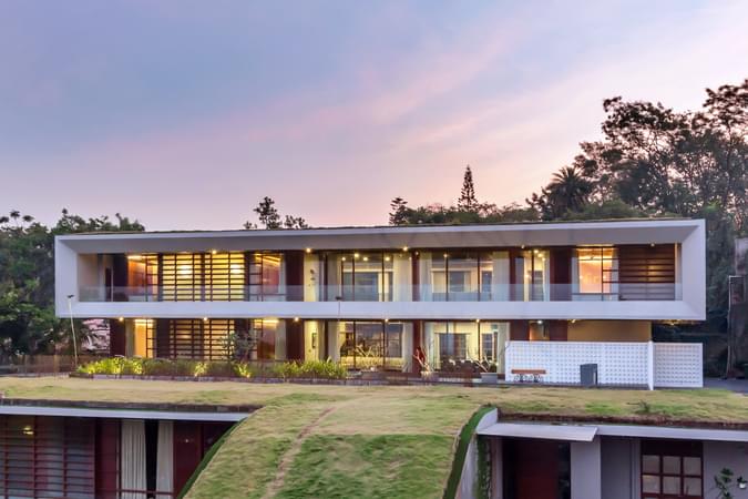 Front view of the Villa