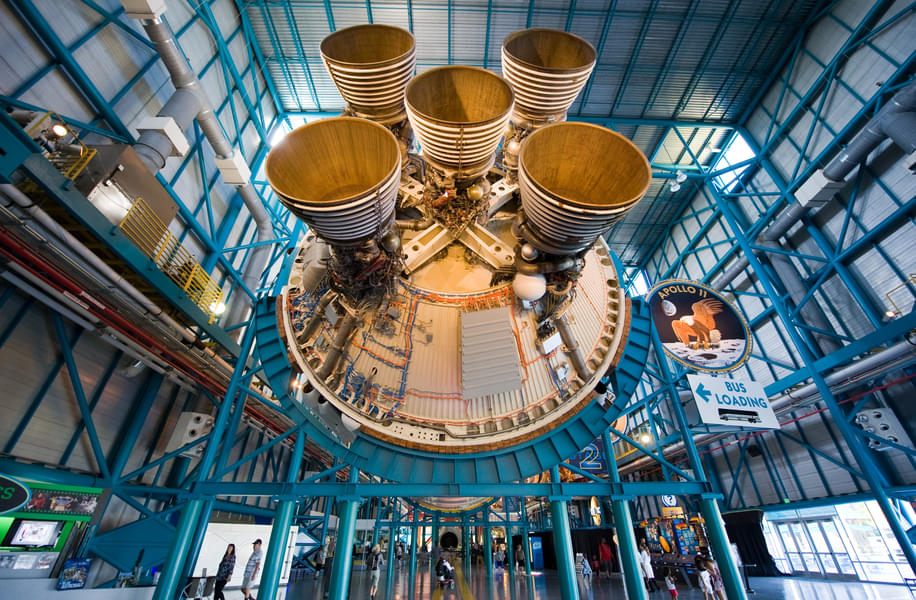 Have a glimpse of the Saturn V Rocket Engines in Apollo Saturn V Center