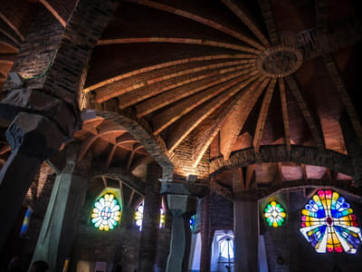 Gaudis Crypt & Colonia Guell Tour Tickets, Barcelona