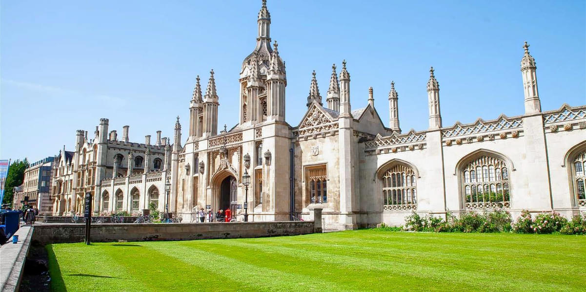 Cambridge University Tour Image
