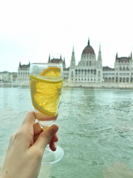 cocktail cruise budapest