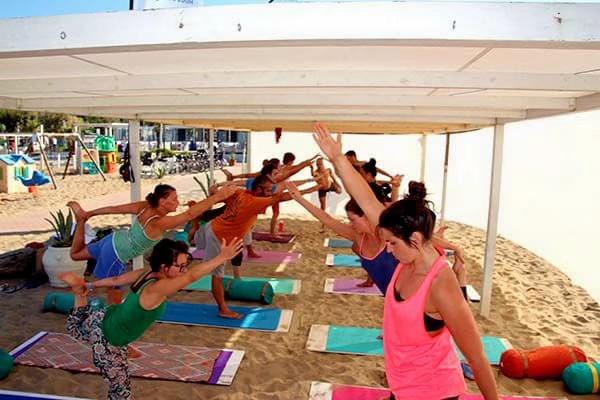 Participate yoga