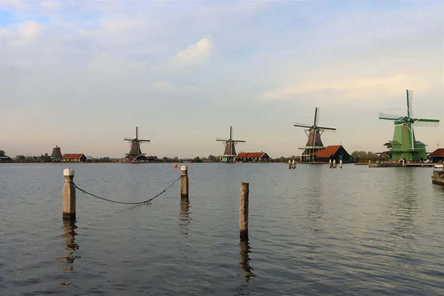 Keukenhof and Zaanse Schans Day Tour Image