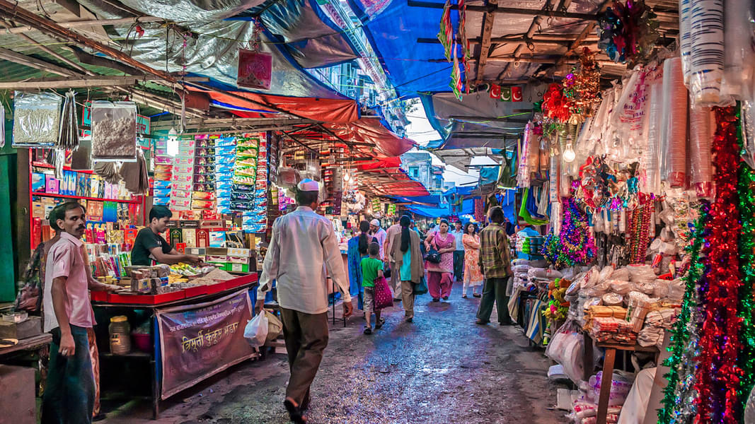 Market Tour in Mumbai Image
