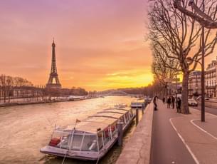 Spend some quality time with your loved ones at the Seine River Cruise