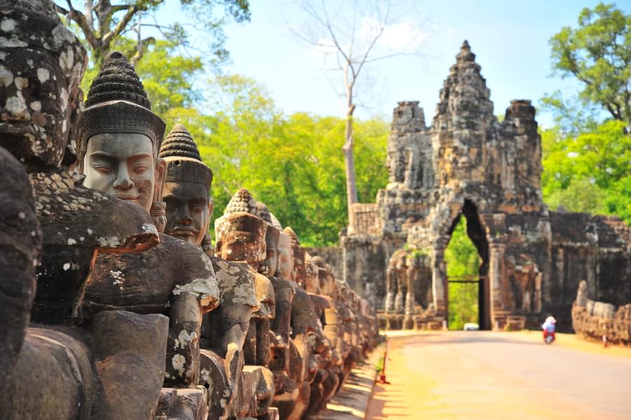 Siem Reap Full Day Tour with Angkor Wat Image