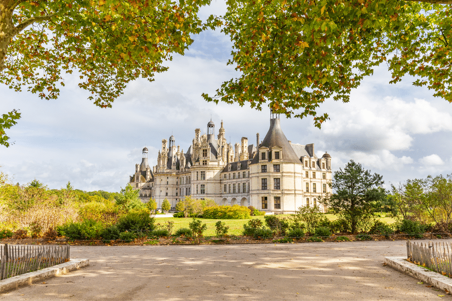 Visit Chateau de Chambord in France