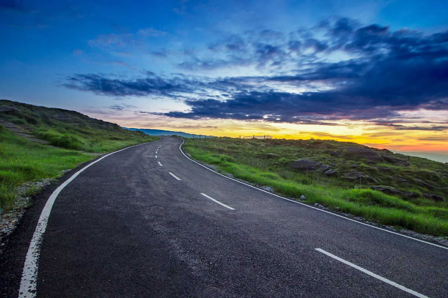 <em>Cherrapunji</em> Tour Packages From Bhubaneswar 