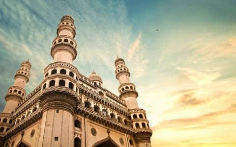 <em>Hyderabad</em> Tour Packages From Surat