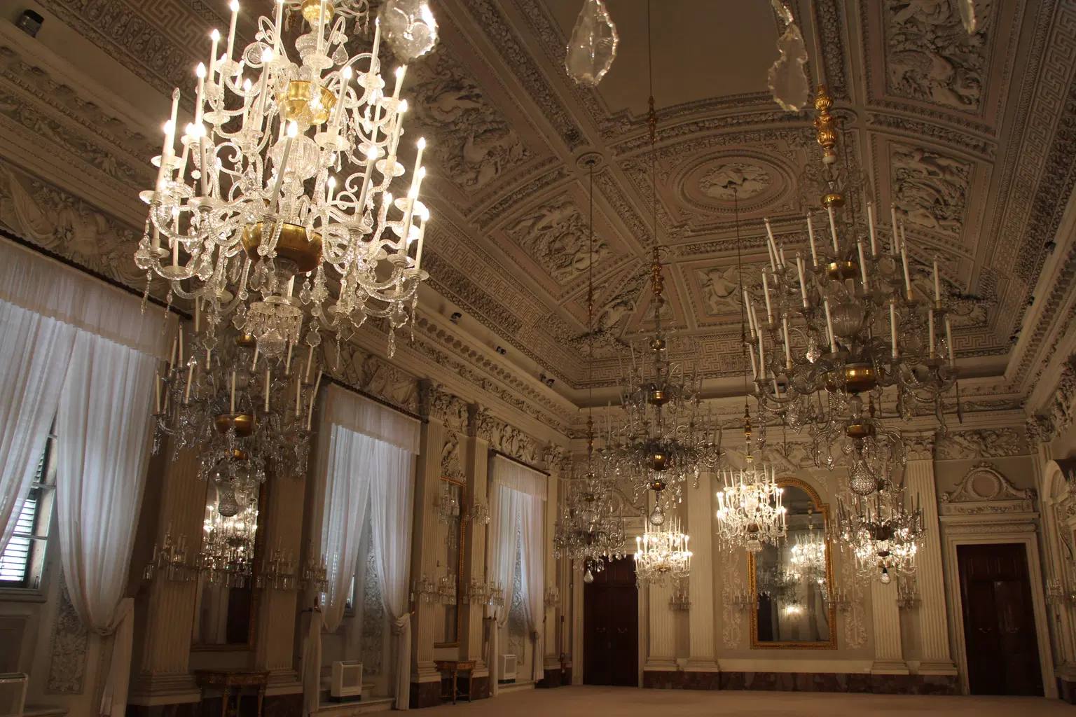 Royal Apartments