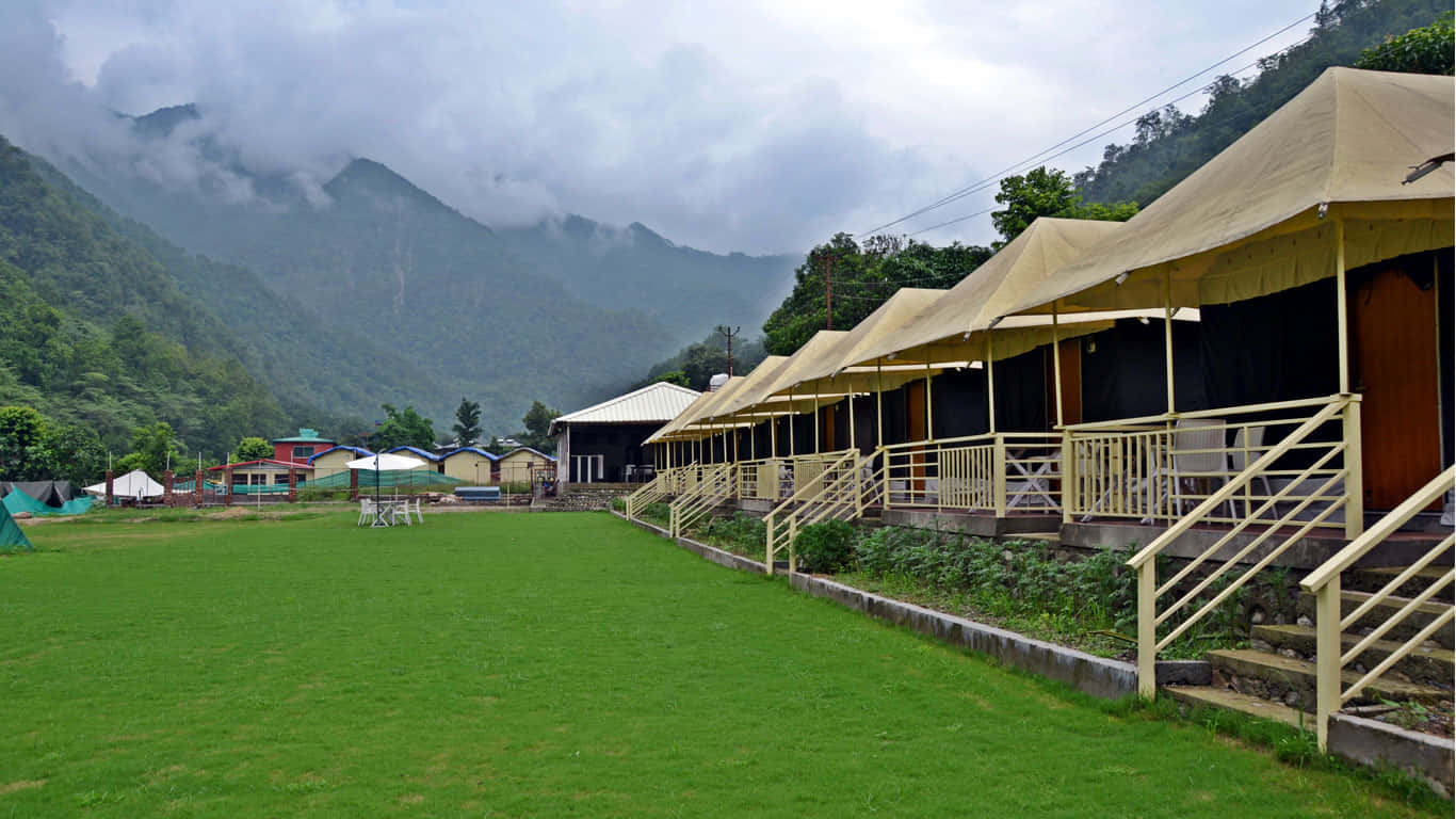 Rishikesh Camping With Rafting