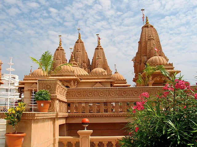 Swami Narayan Temple Overview