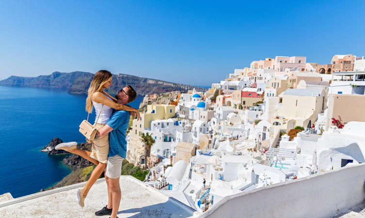 Explore the most beautiful destinations of Europe with your better half
