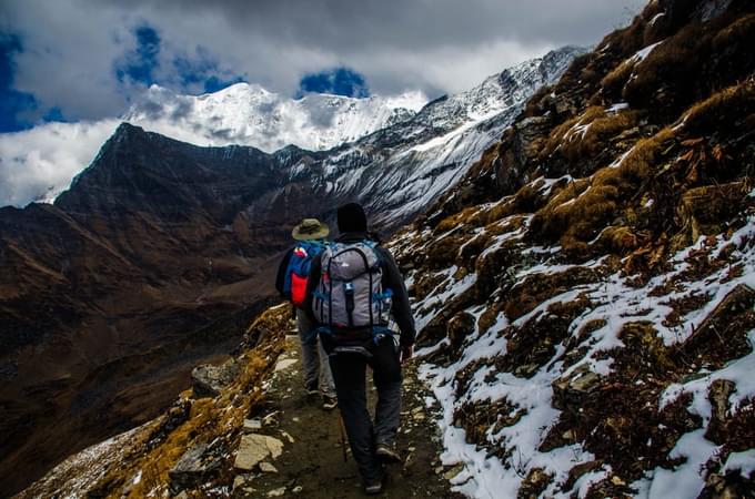 descending from pin parvati pass