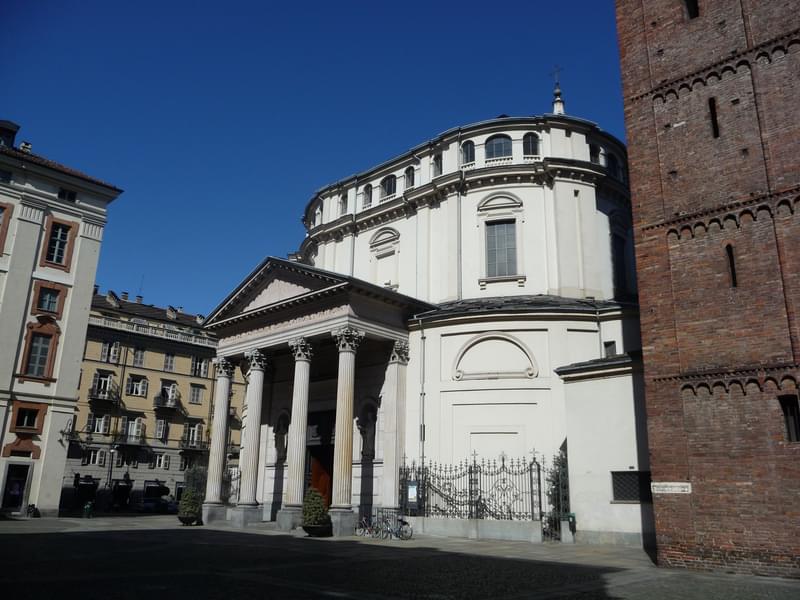 Santuario_della_Consolata_(Turin)