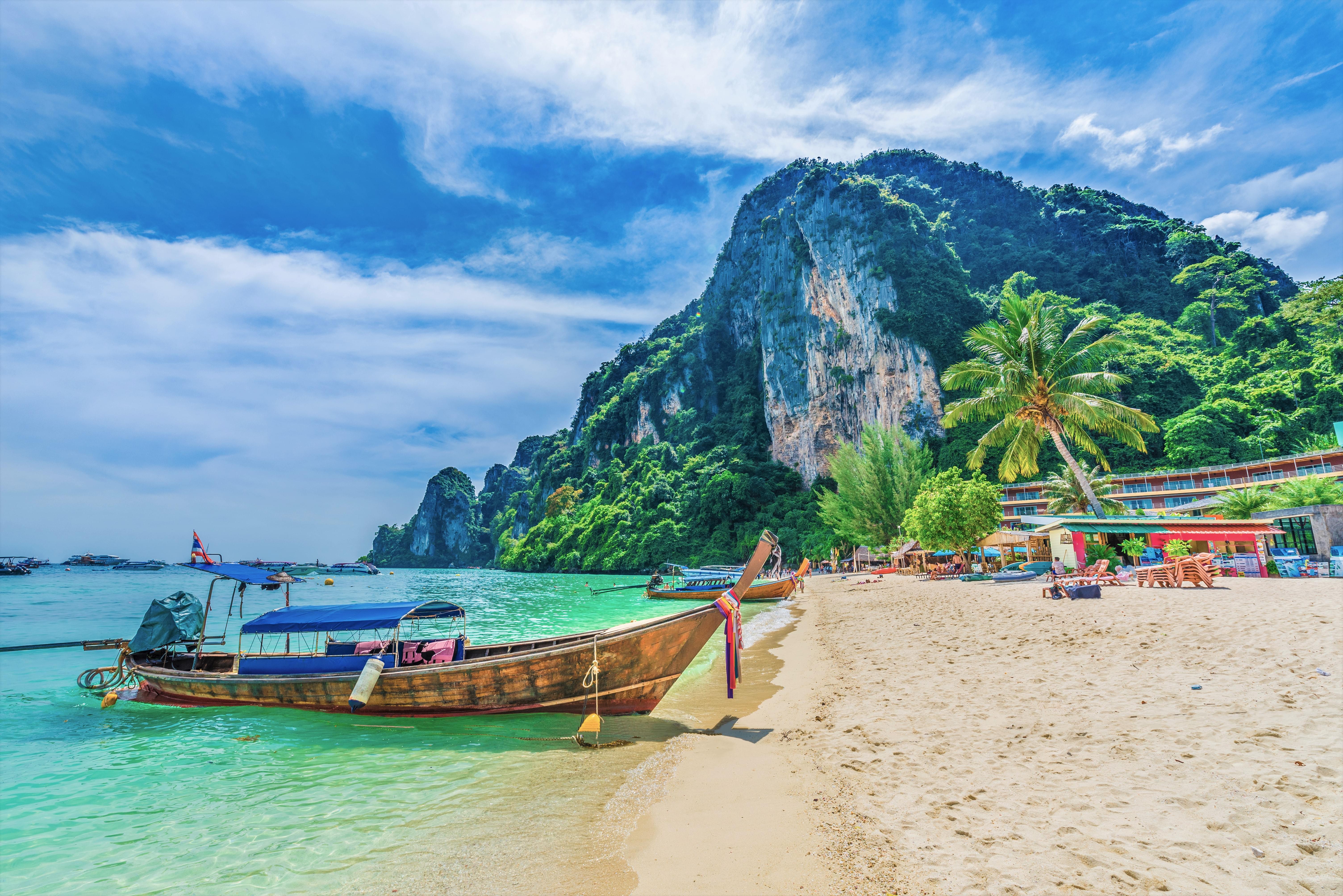 Тайланд стоит ли ехать отдыхать. Остров Пхи-Пхи Таиланд. Тонсай Пхи Пхи. Пхи Пхи Тайланд яхта. Пляж Тонсай Краби.