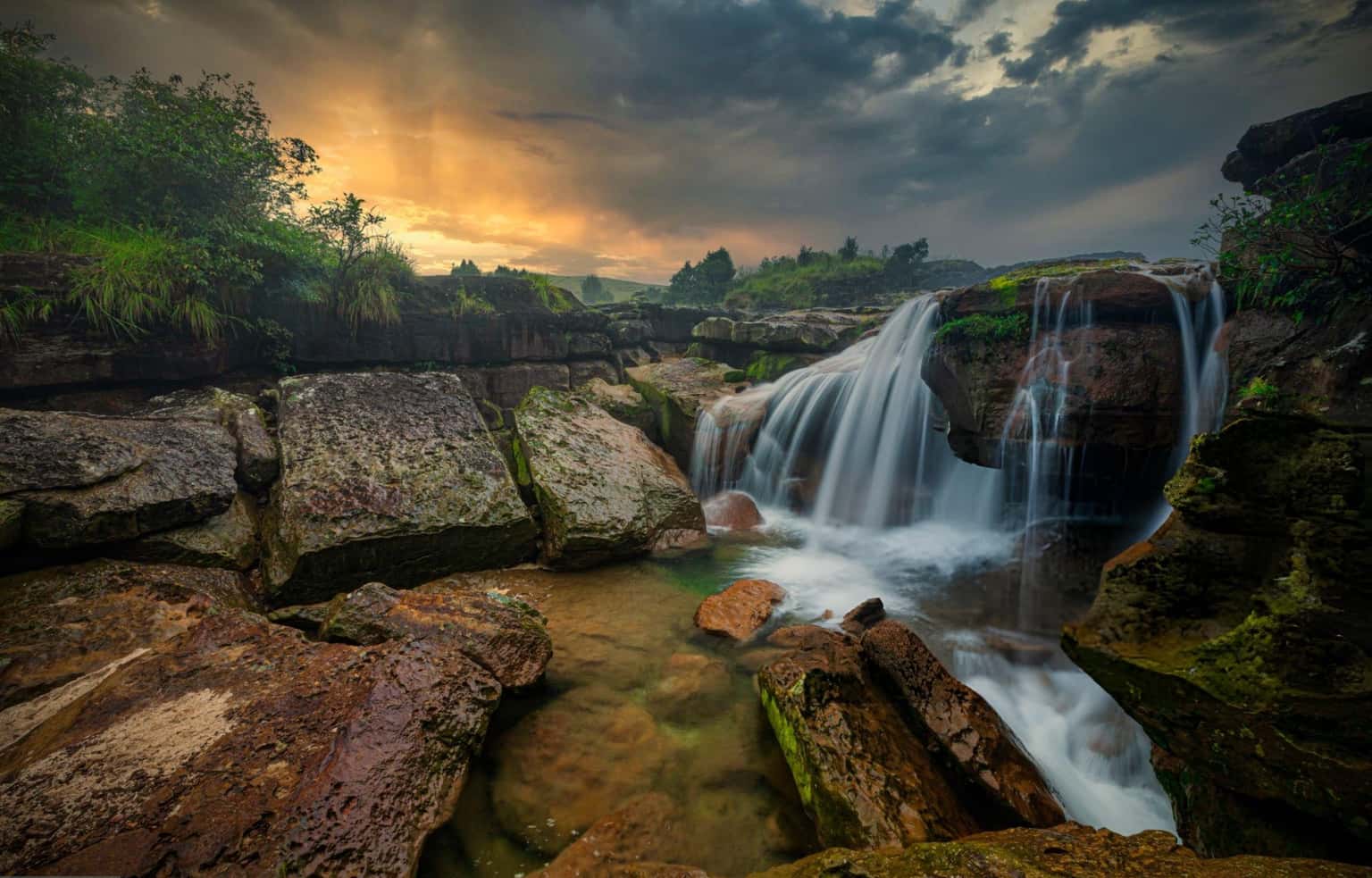 Wonders of Meghalaya with Visit to Elephant Falls