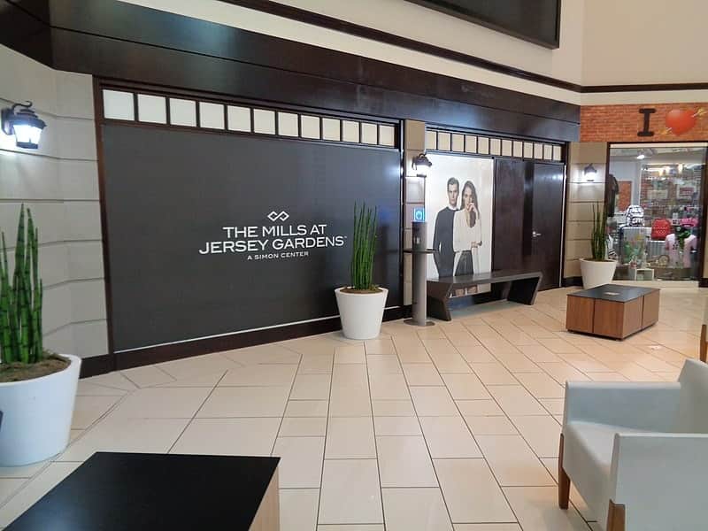 The Mills at Jersey Gardens, <em>United States</em>