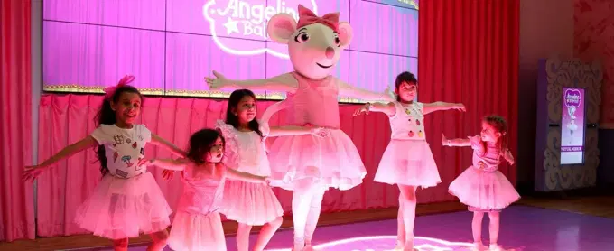 ANGELINA  BALLERINA.jpg