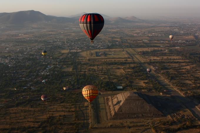 Hot Air Balloon Flight over Teotihuacan, from Mexico City