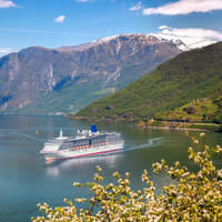 fjords-auroras-of-norway-10-days-tour-package